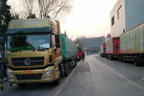 大連到滁州零擔(dān)配載物流報(bào)價(jià)哪家好,行李托運(yùn)長(zhǎng)途搬家物流貨運(yùn)服務(wù)電話