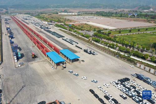 商品車依托鐵路運(yùn)輸專列走向世界